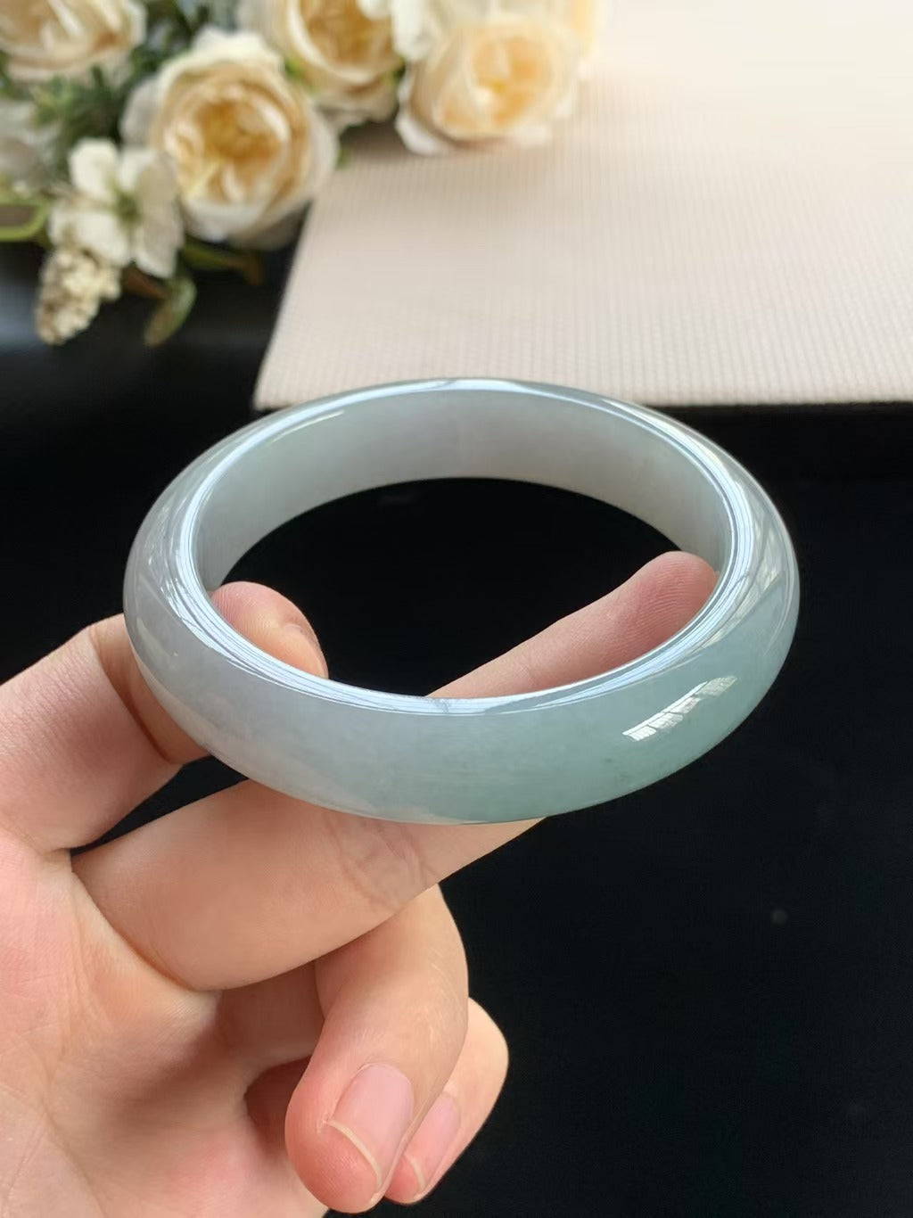 冰糯半山水油青翡翠正圈手镯