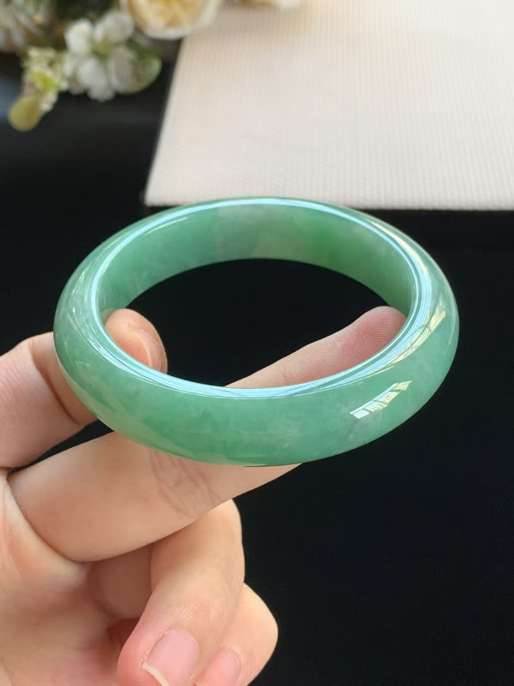 冰细糯 满绿翡翠正圈手镯 尺寸54-13-8.5 完美